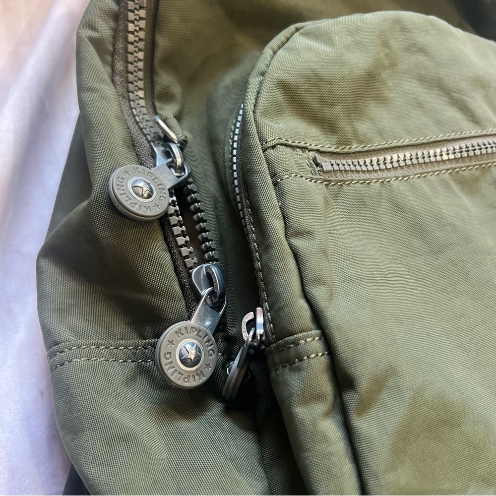 Kipling Green Backpack laptop bag - Picture 2 of 9